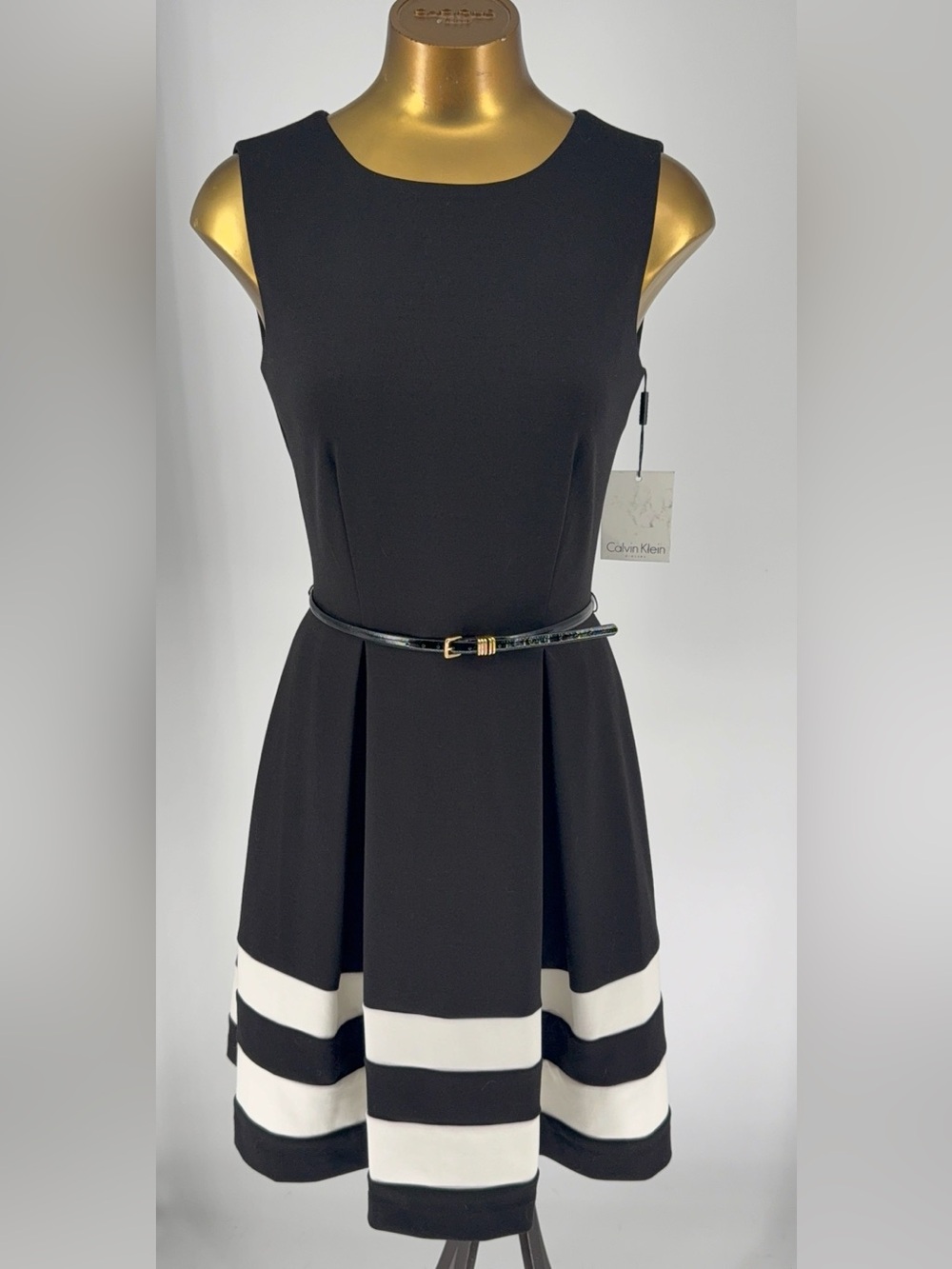 NWT Calvin Klein Black and White Sleeveless Belted Fit-and-Flare Dress Size 2